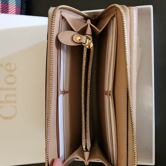 Chloe Elsie Long Zippy Wallet, Firm price - Picture 4 of 9